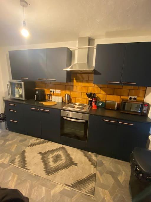 Mountain View Two Bedroom Llwynypia Екстер'єр фото